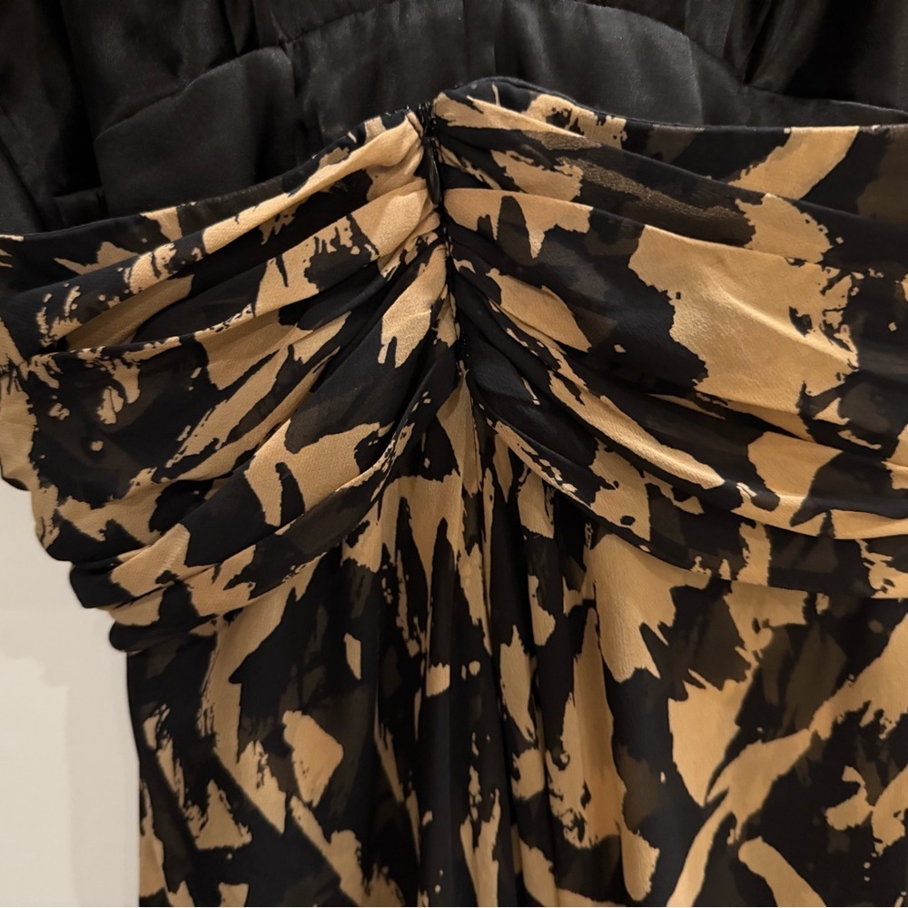 Donna Ricco Black and Camel Formal Gown 16 - Picture 12 of 13